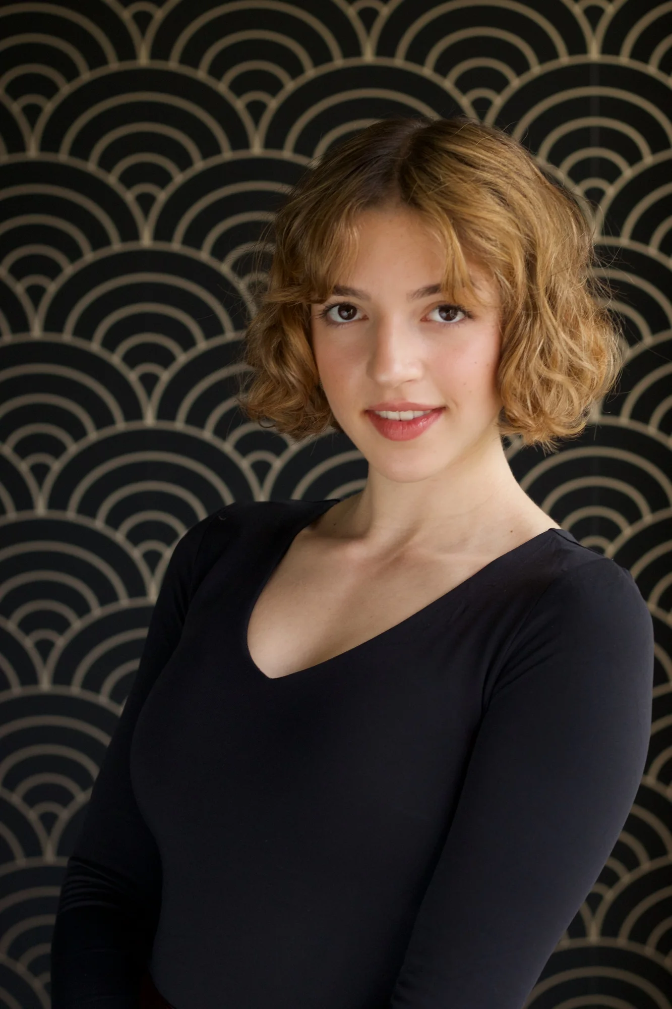 Diya Tirone, Voice with minMAX Electroacoustic Orchestra